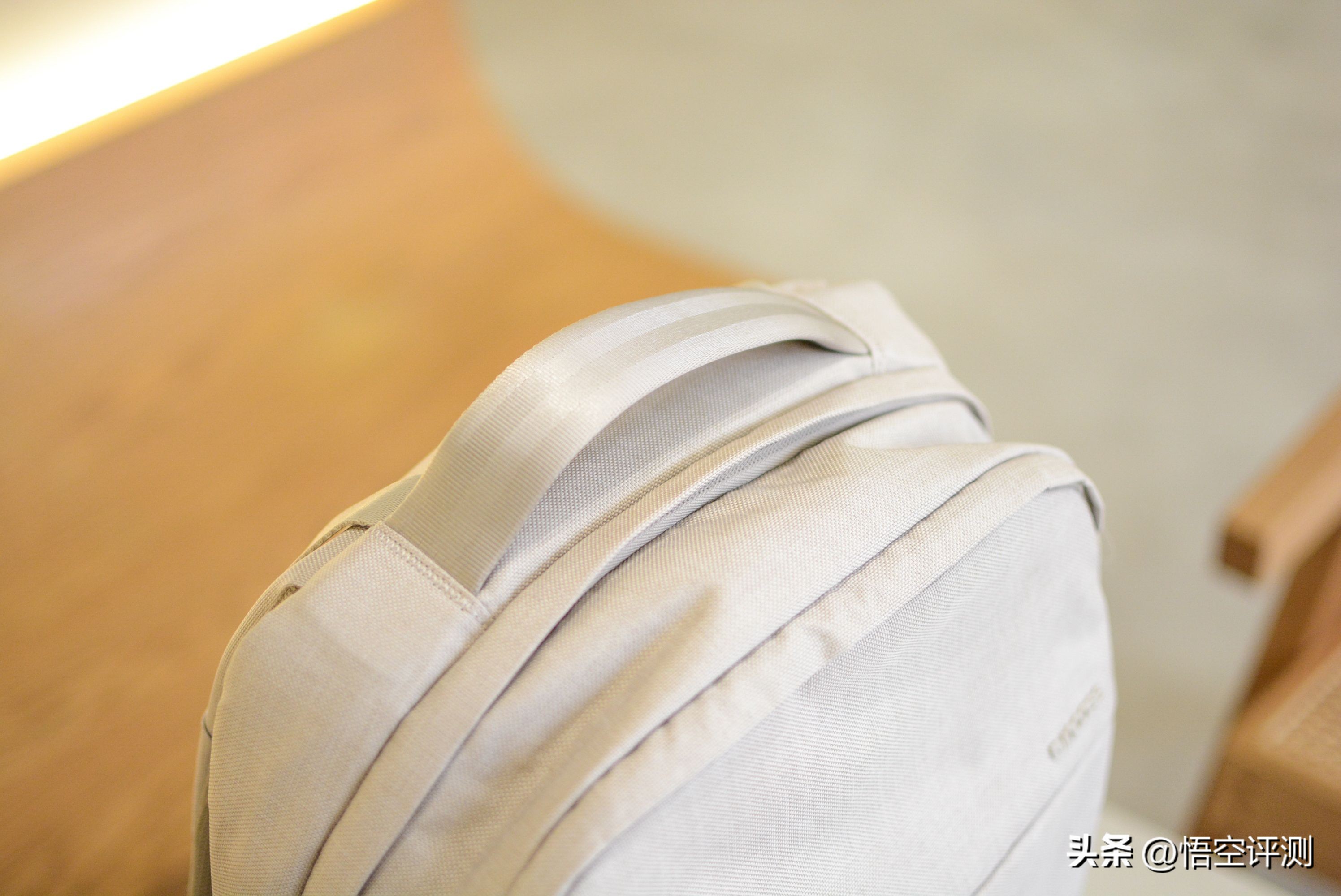 多格收纳旅行背包,多格收纳双肩包