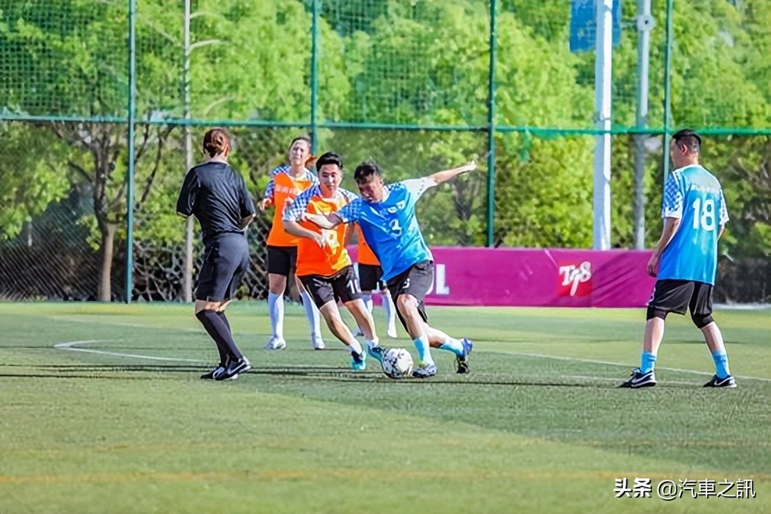 铿锵玫瑰比赛,铿锵玫瑰比赛现场