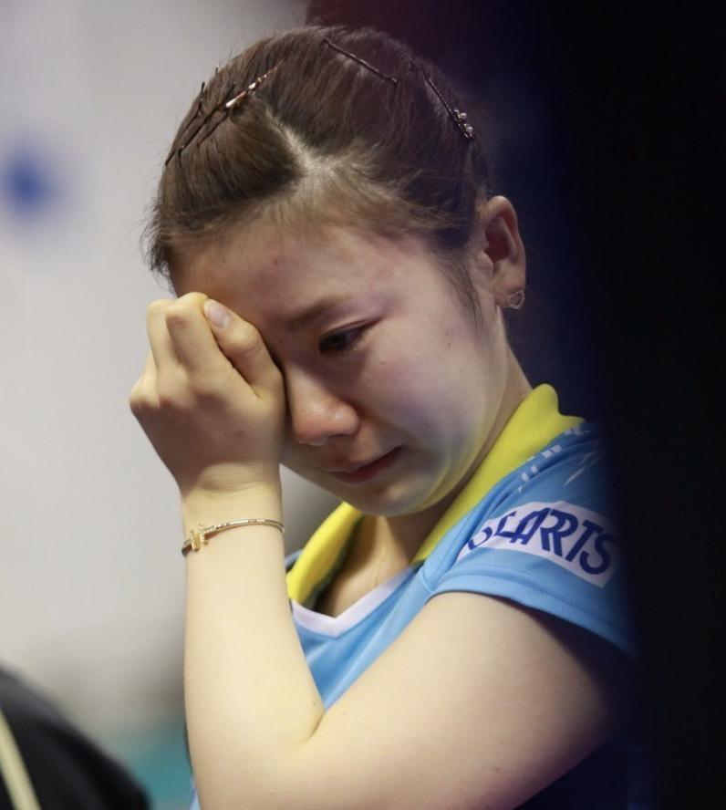 福原爱与出轨对象热恋两年，暴瘦救活事业，前夫抱怨与她“断联”