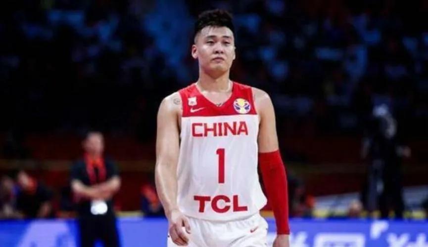 中国男篮逆转伊朗20分经典回顾,王哲林对阵伊朗队得分