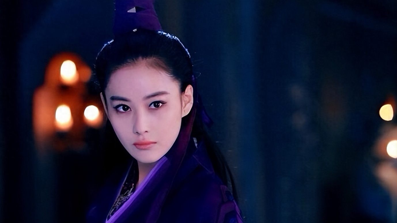 李莫愁的武功到底是什么水平,李莫愁能打过黄药师吗