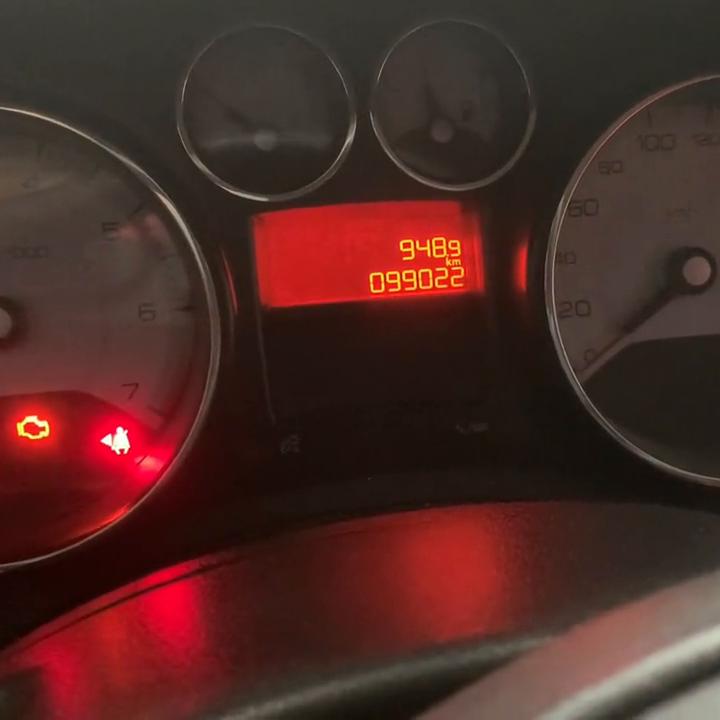 标致308手动1.6发动机声音,标致3081.6l发动机为什么叫不死鸟