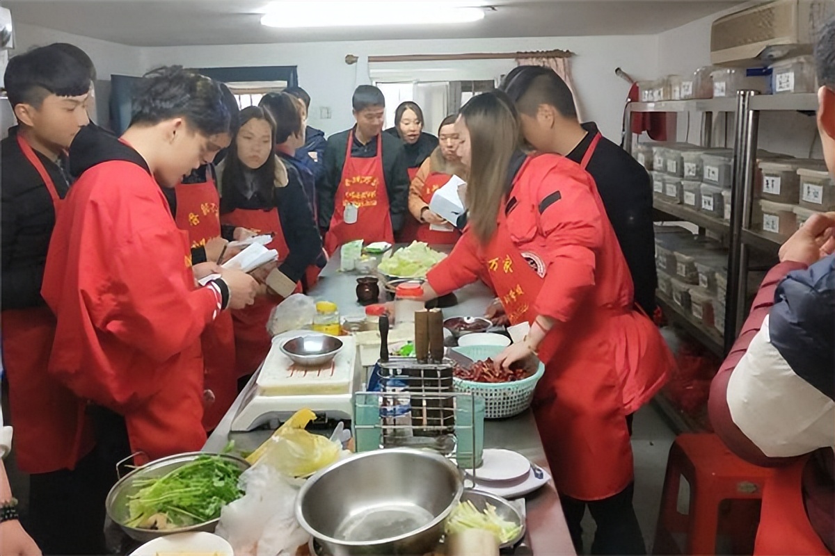 小吃培训哪家正宗,江西赣州小吃培训学校