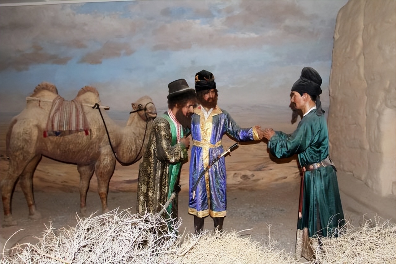 中国造纸术在阿拉伯的广泛应用，对当地以及全球有着怎样的影响？