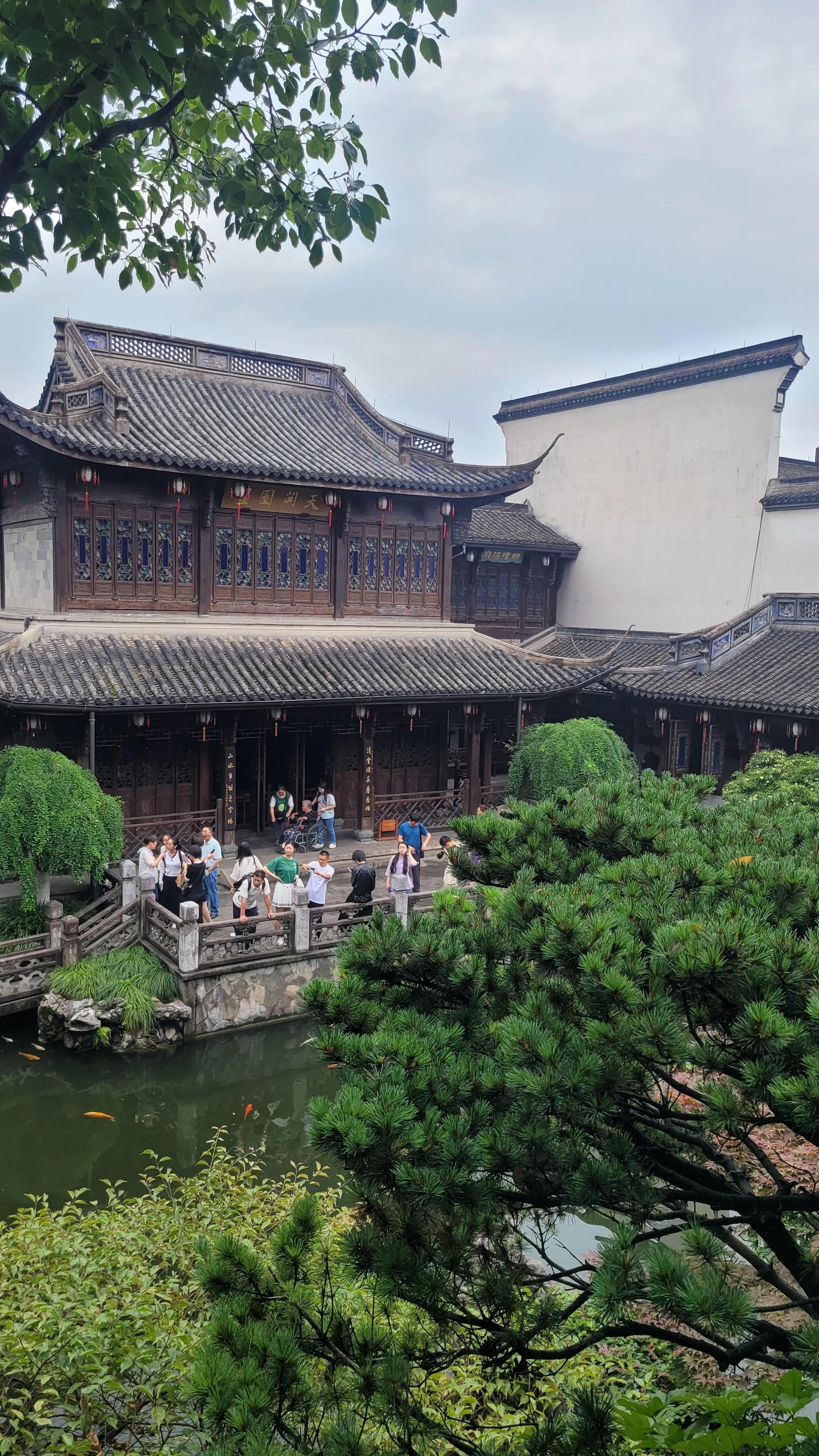 胡雪岩故居未修缮之前的图片,胡雪岩故居修缮之前照片