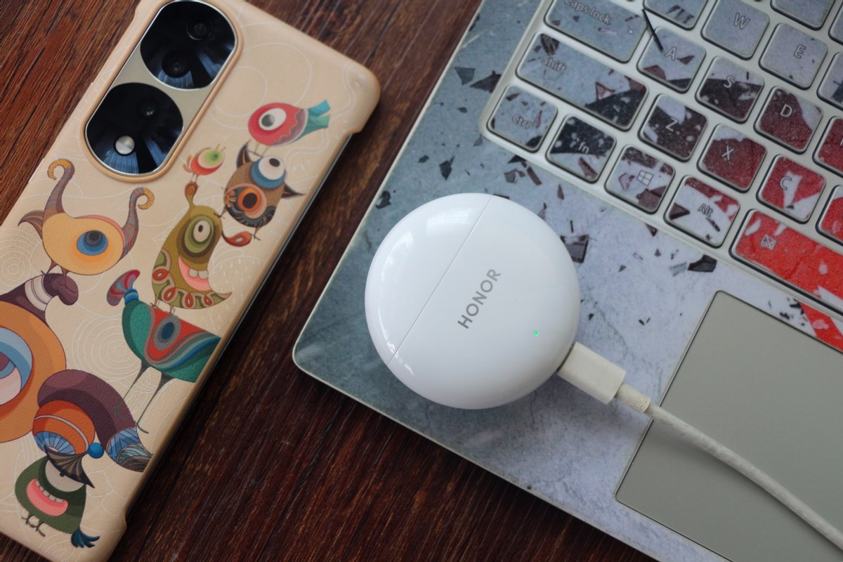 荣耀耳机earbudsx5发布,荣耀蓝牙耳机earbudsx5值得购买吗