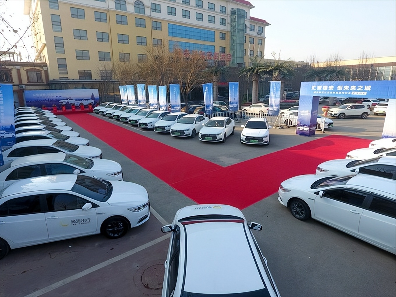 网约车租赁公司租的车合法吗,网约车租赁企业违规怎么处理