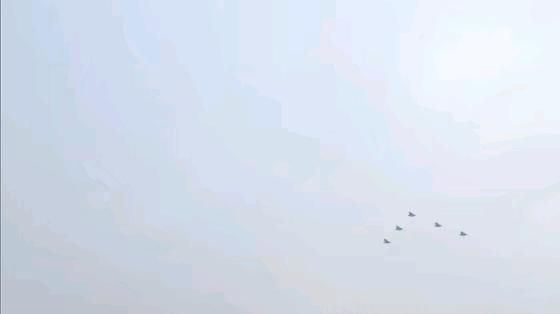 六代机真的要来了吗,六代机首飞是真的吗