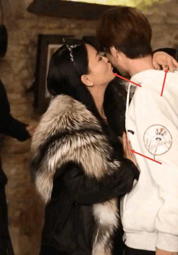 骚扰辱骂、被敬酒、被揩油，娱乐圈的恶趣味，连男演员也难逃魔掌