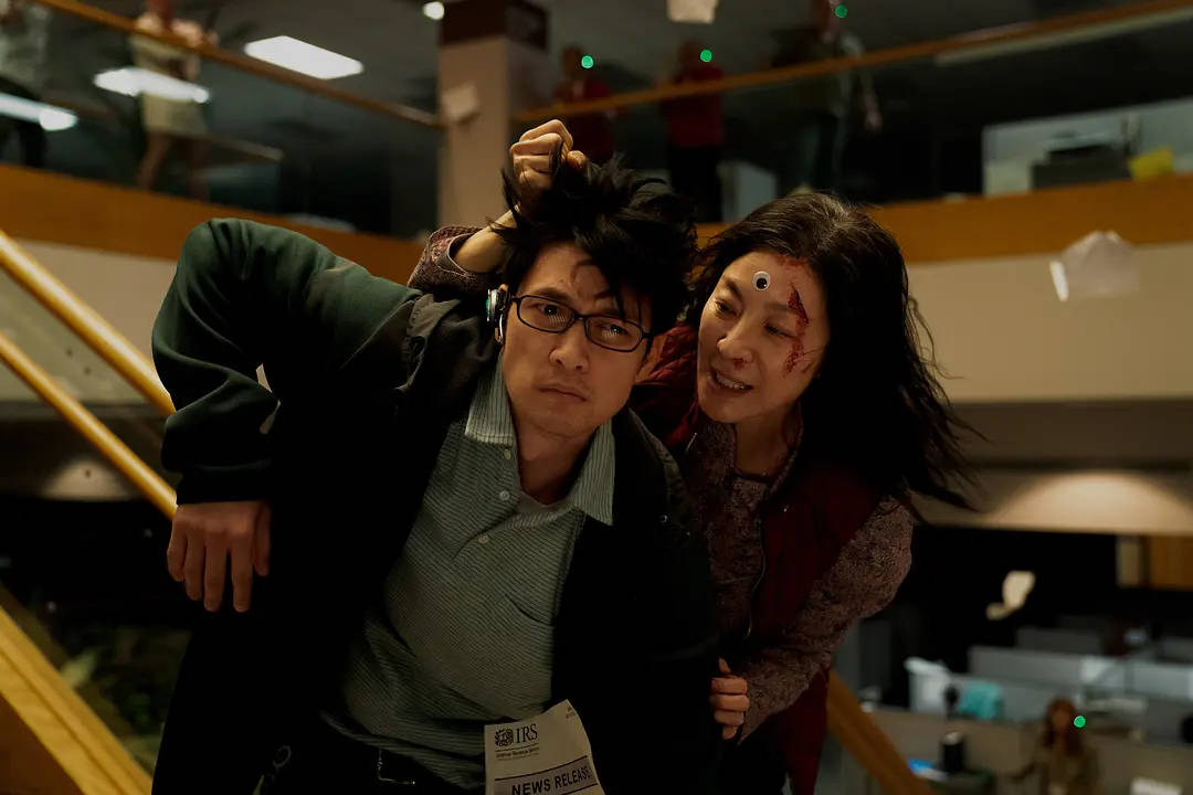 瞬息全宇宙影片特色,瞬息全宇宙电影烂不烂