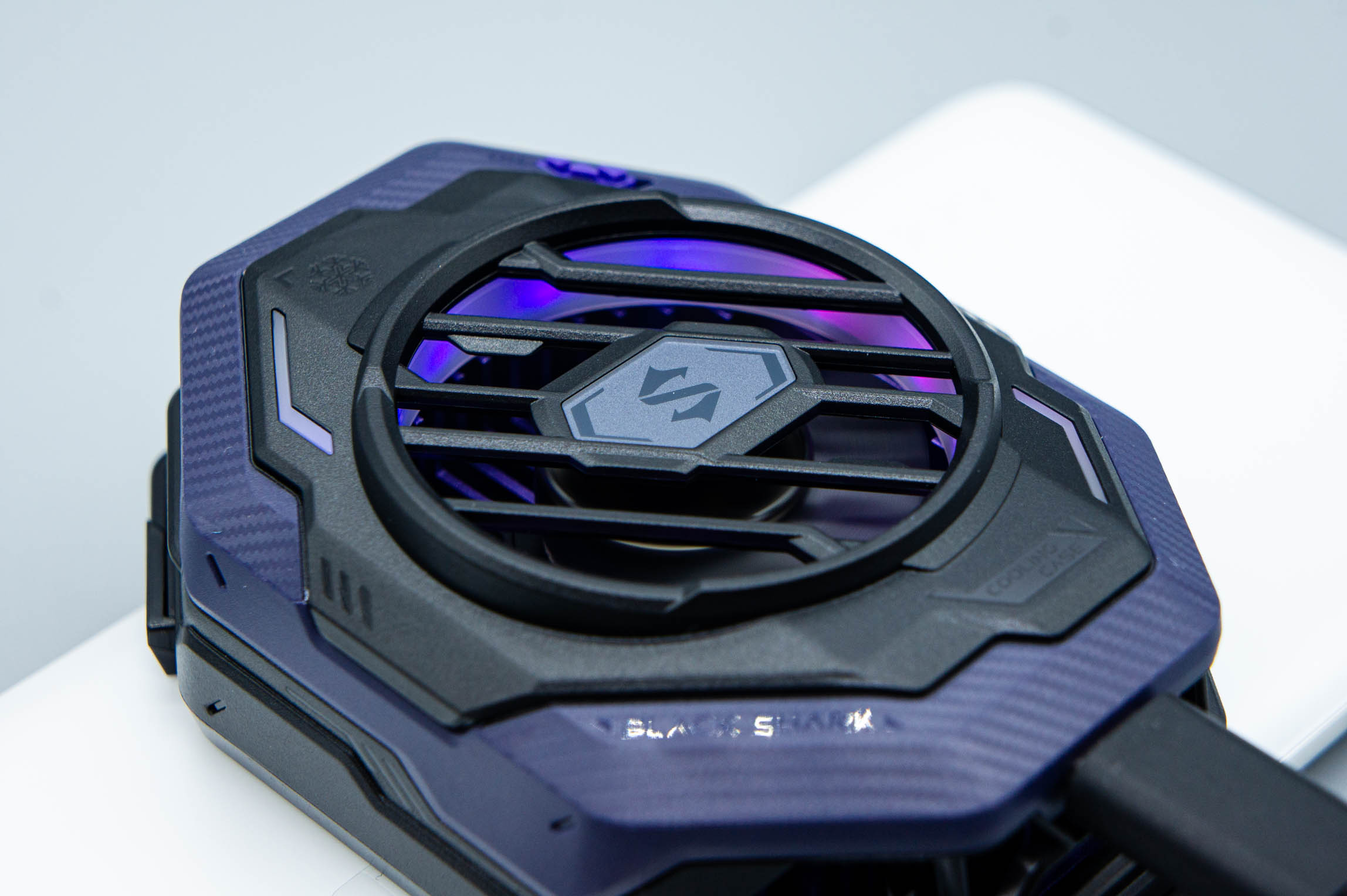 手机游戏散热背夹测评,游戏手机配散热背夹极限测试