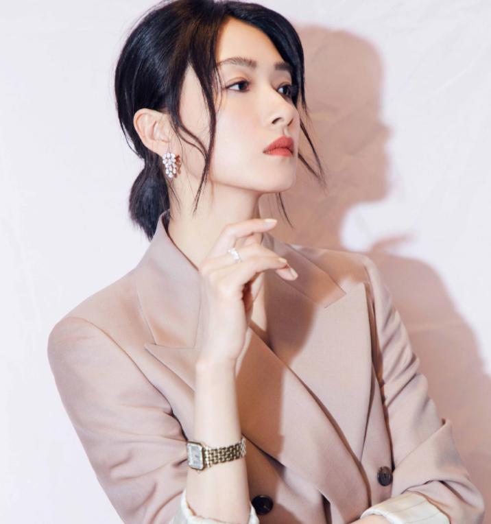 万茜演虎妈,学爸万茜