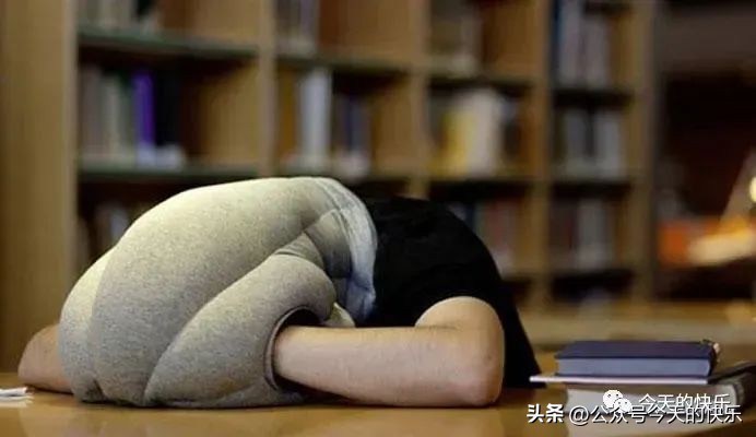 搞笑段子134期,因为买了东西迷失自己的搞笑段子