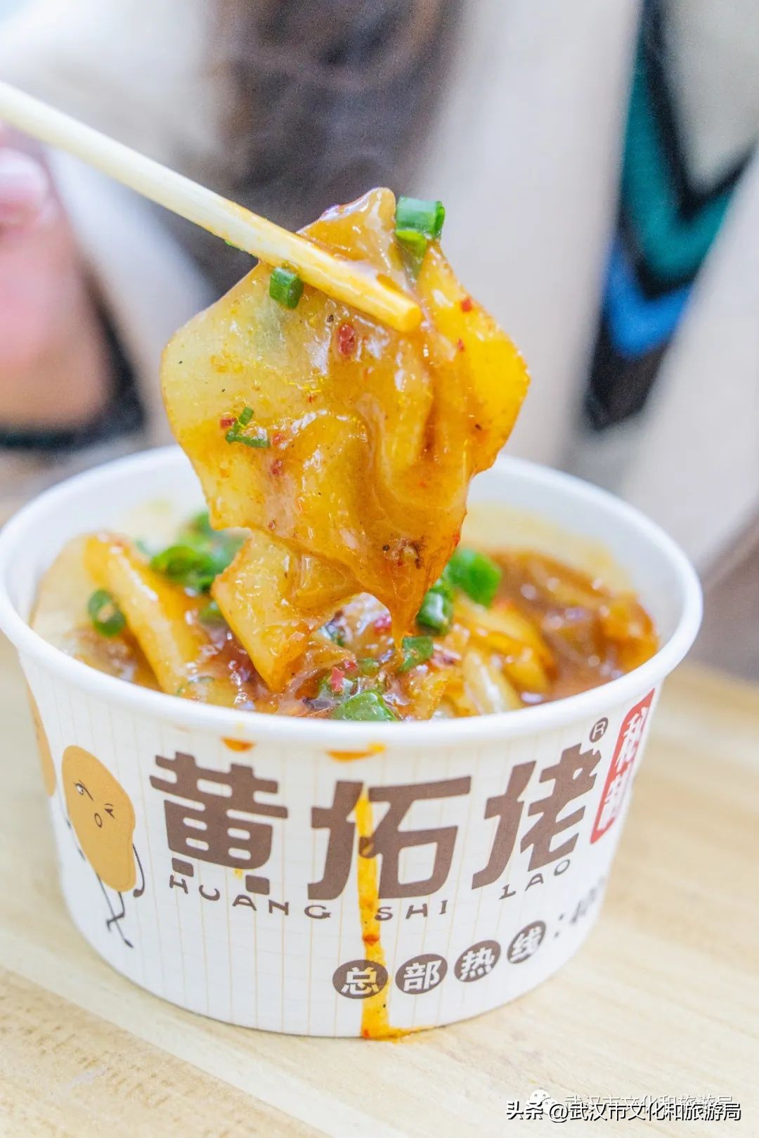 武汉这条街有多热闹,武汉这条街有500年历史