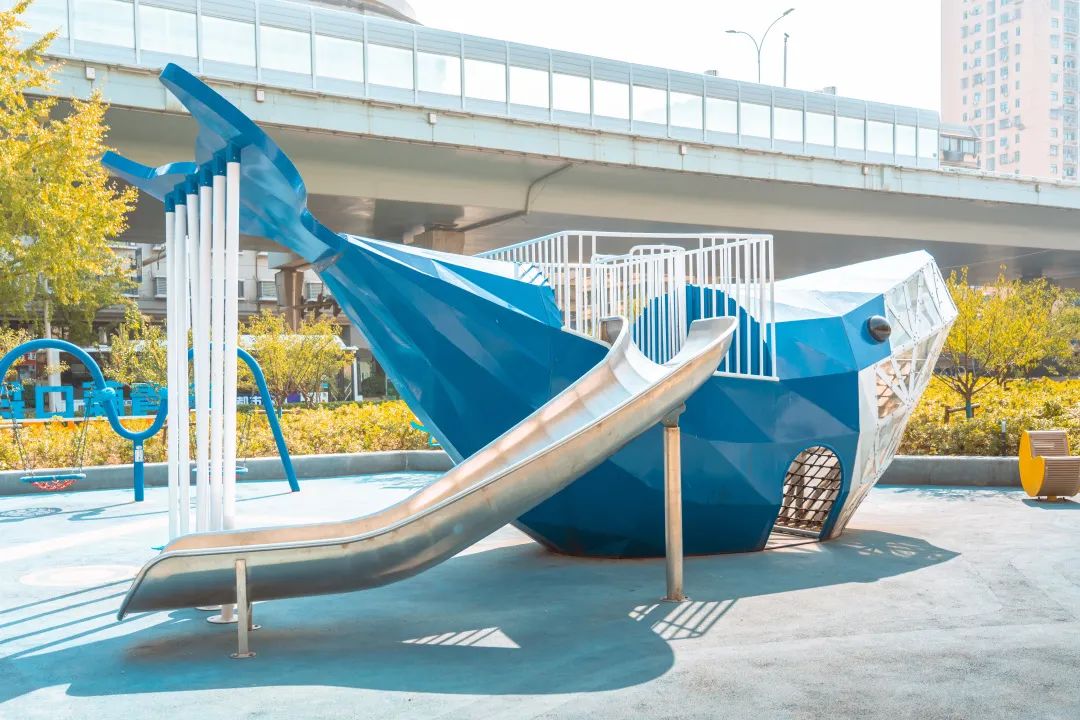 在尘世间的相遇,在城市的每一个角落不期而遇