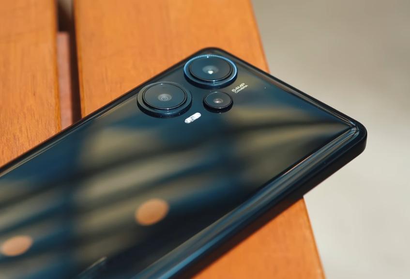 redmi发布光学防抖手机,redmi新机正式入网打孔屏后置四摄