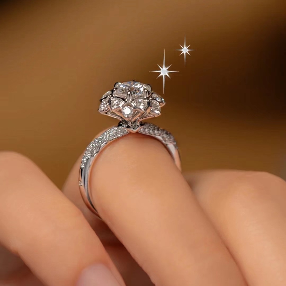 老凤祥钻戒怎么看钢印,老凤祥钻戒真假怎么辨别