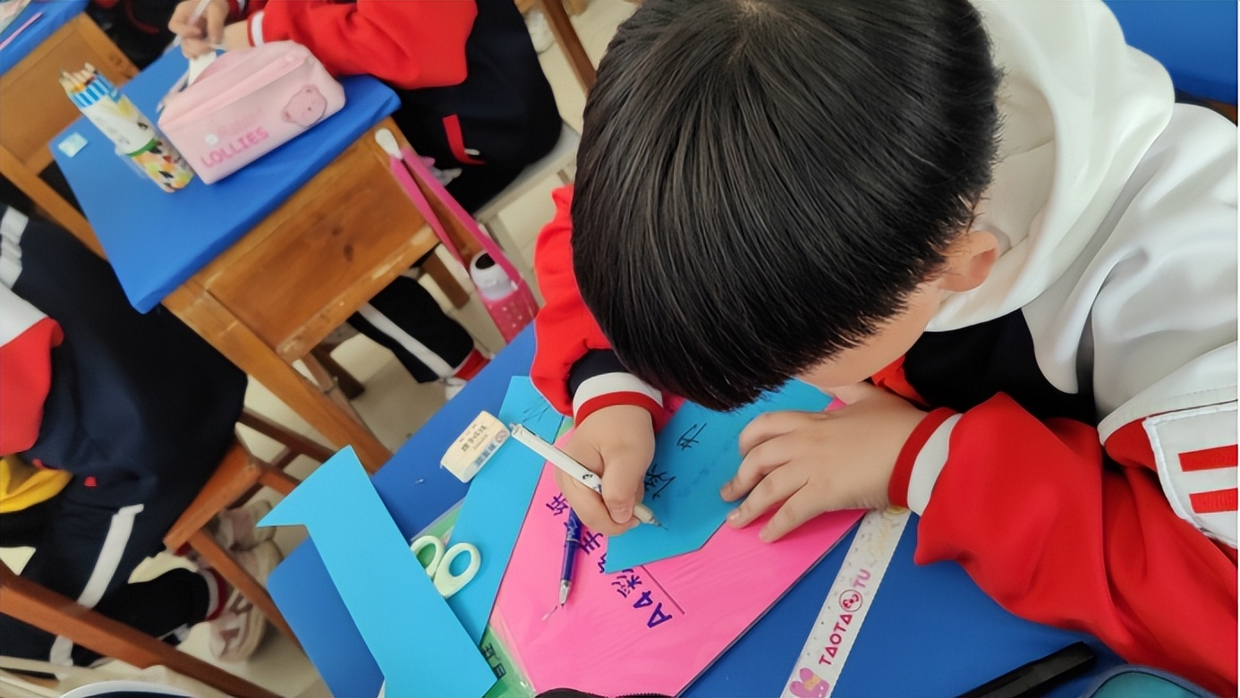 包钢实验二小学习通,二年级书香浸润童年读书活动