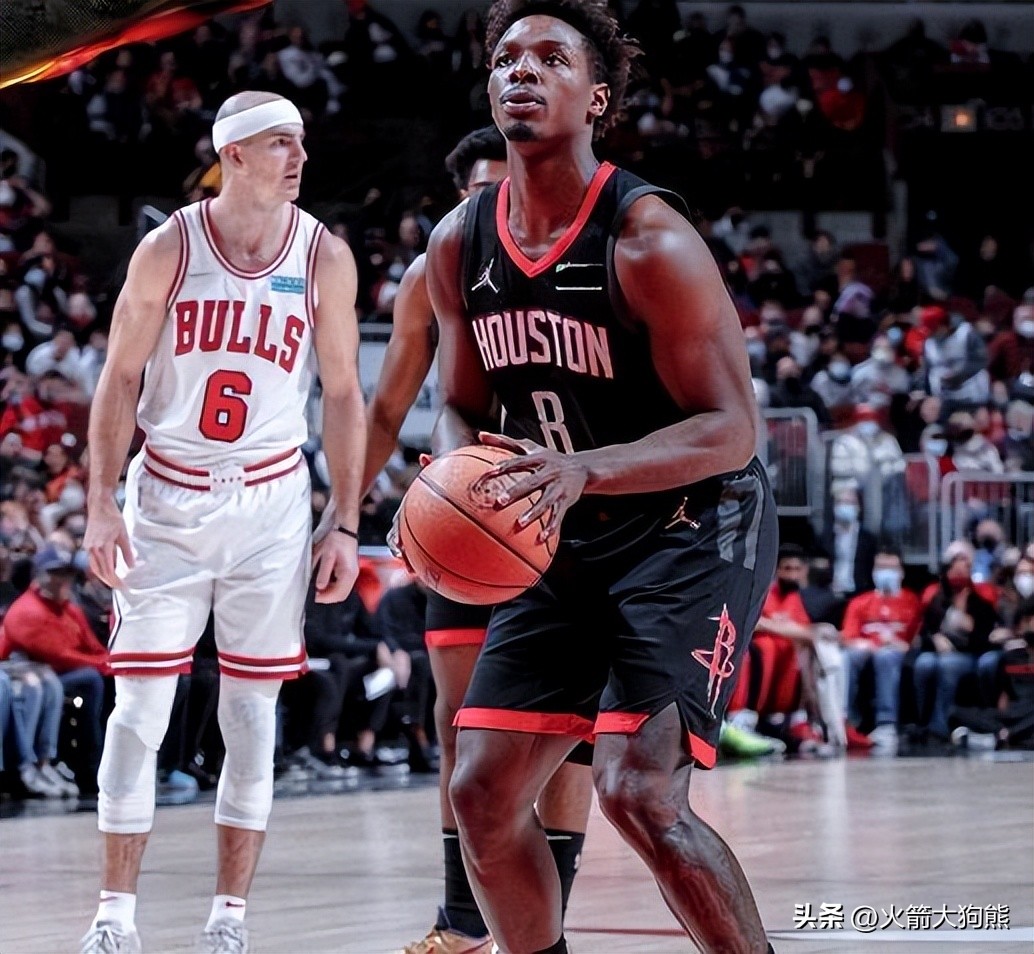 已有替代者！2首发+1替补，火箭阵中3人可交易？休城队记观点相同