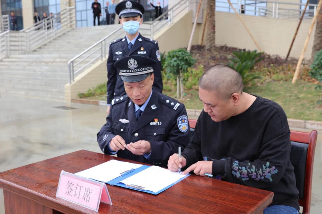 租车贷款骗500万,租车二十余人被骗涉案55万余元