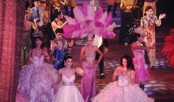 泰国“人妖”结局都是什么，很多人想不到，背后全是心酸