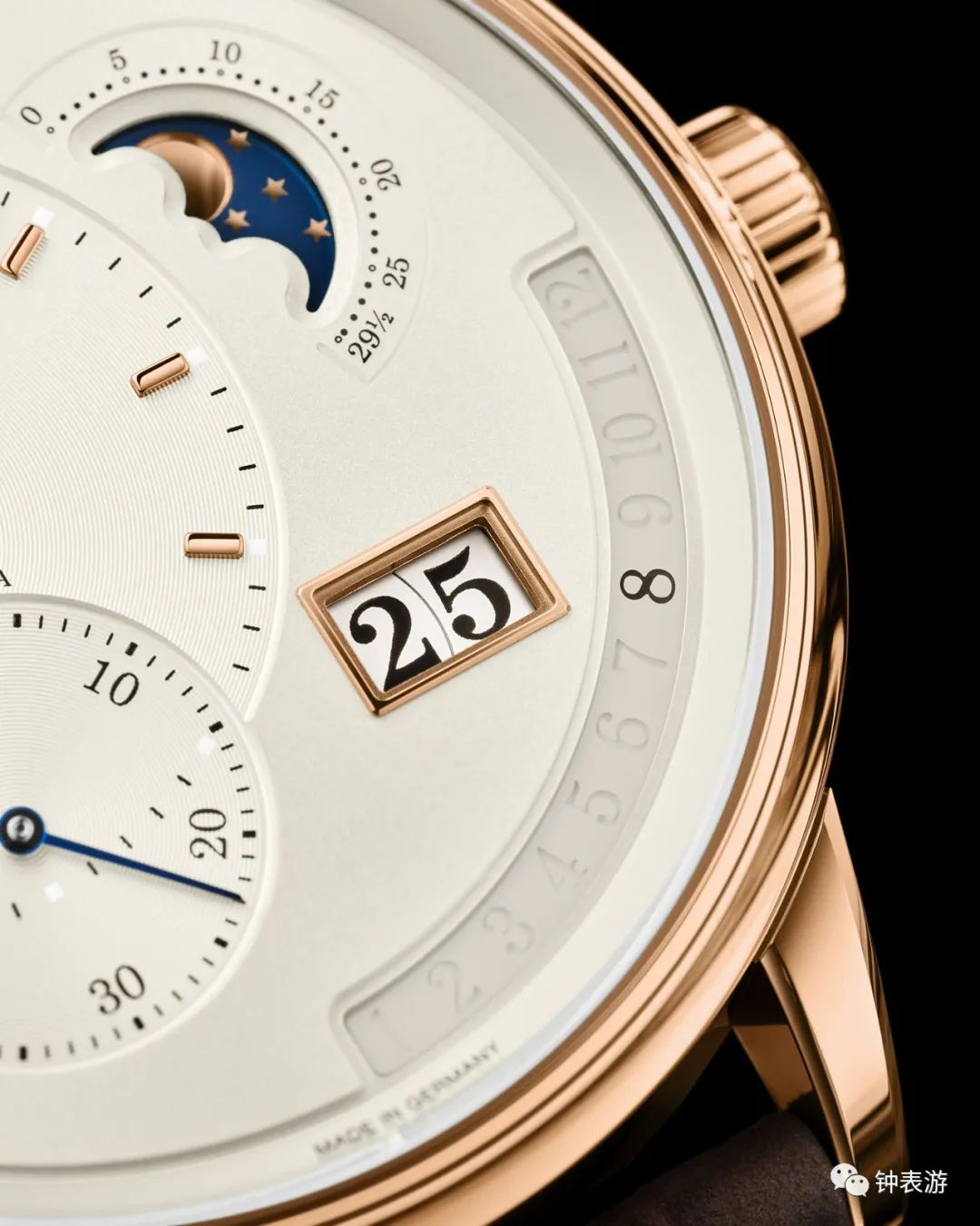 德式最美偏心年历