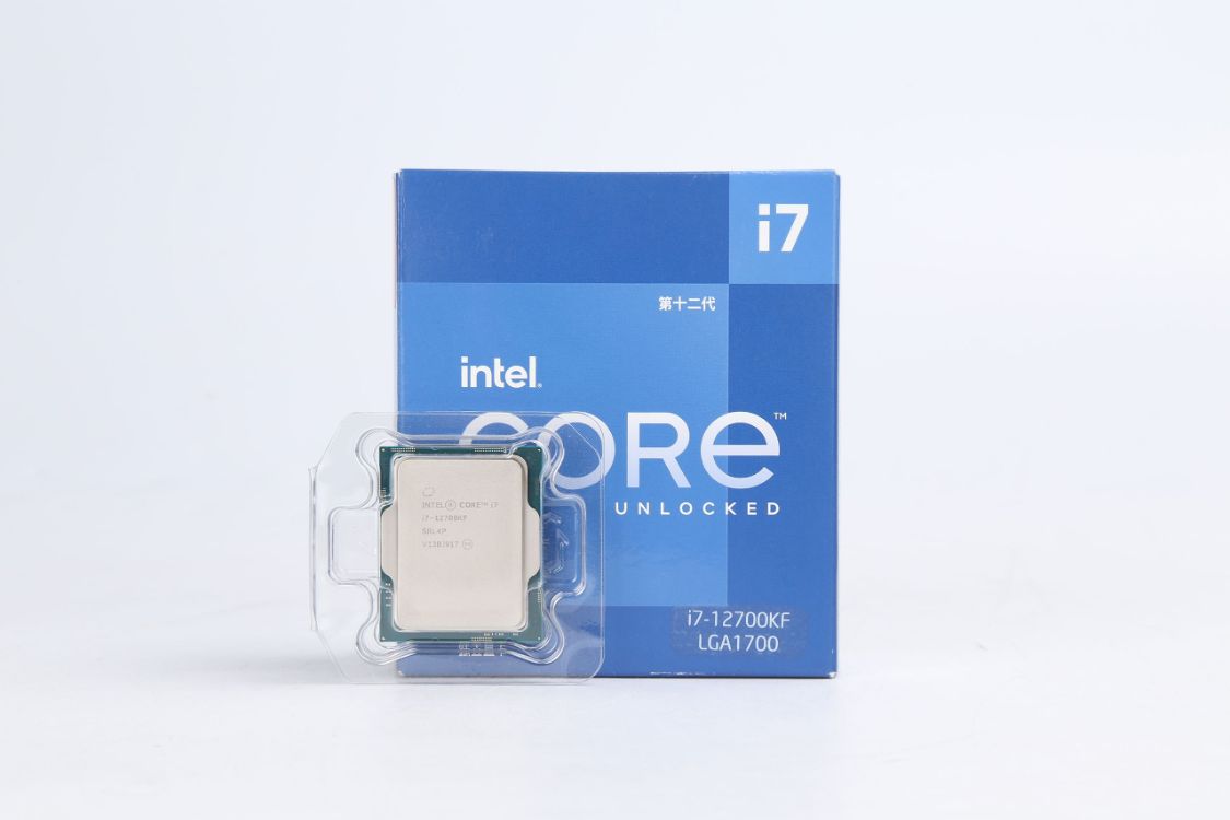 技嘉z690雪鹰和小雕主板评测,技嘉z690小雕pro评测