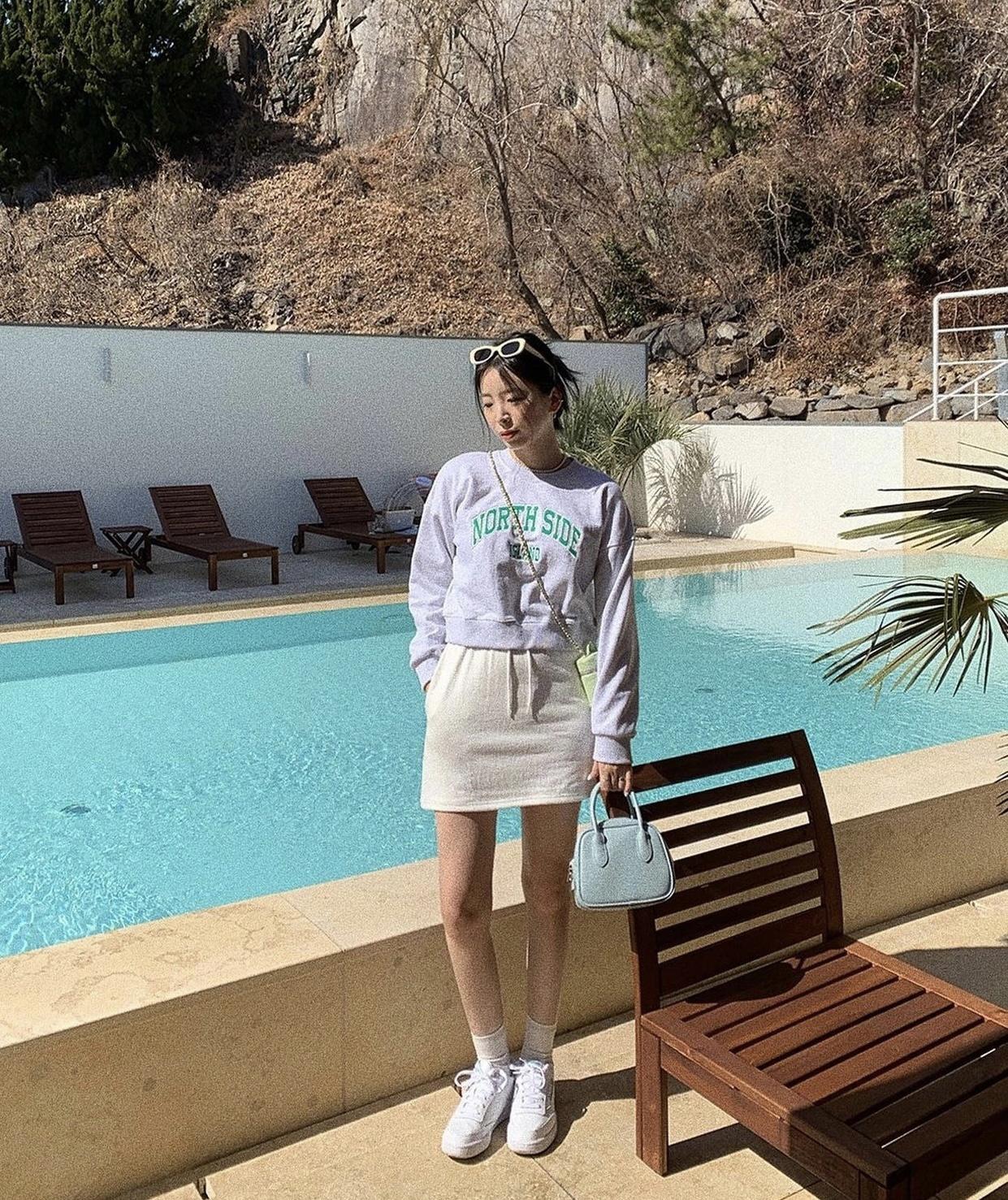 穿出露脚踝的感觉的袜子,别再露脚踝了今年流行袜子外穿