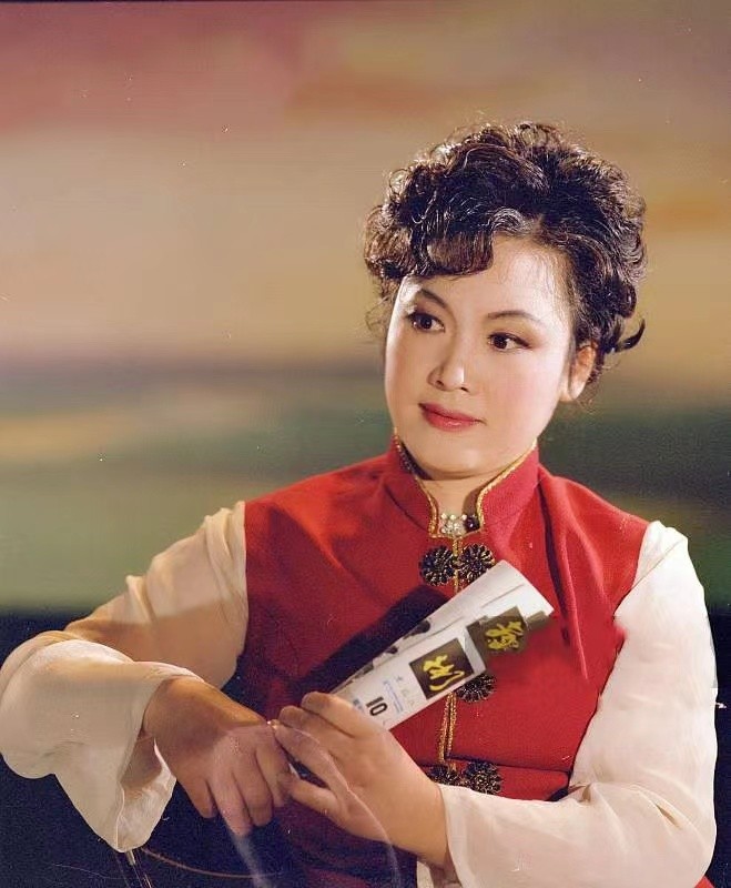 李谷一经历过几段婚姻,李谷一晚年近况