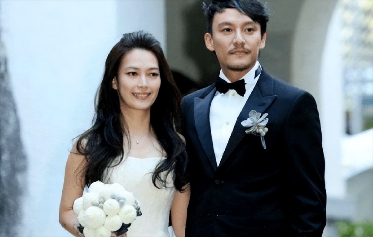 萧敬腾求婚成功钻戒多大,萧敬腾宣布求婚成功在哪求婚的