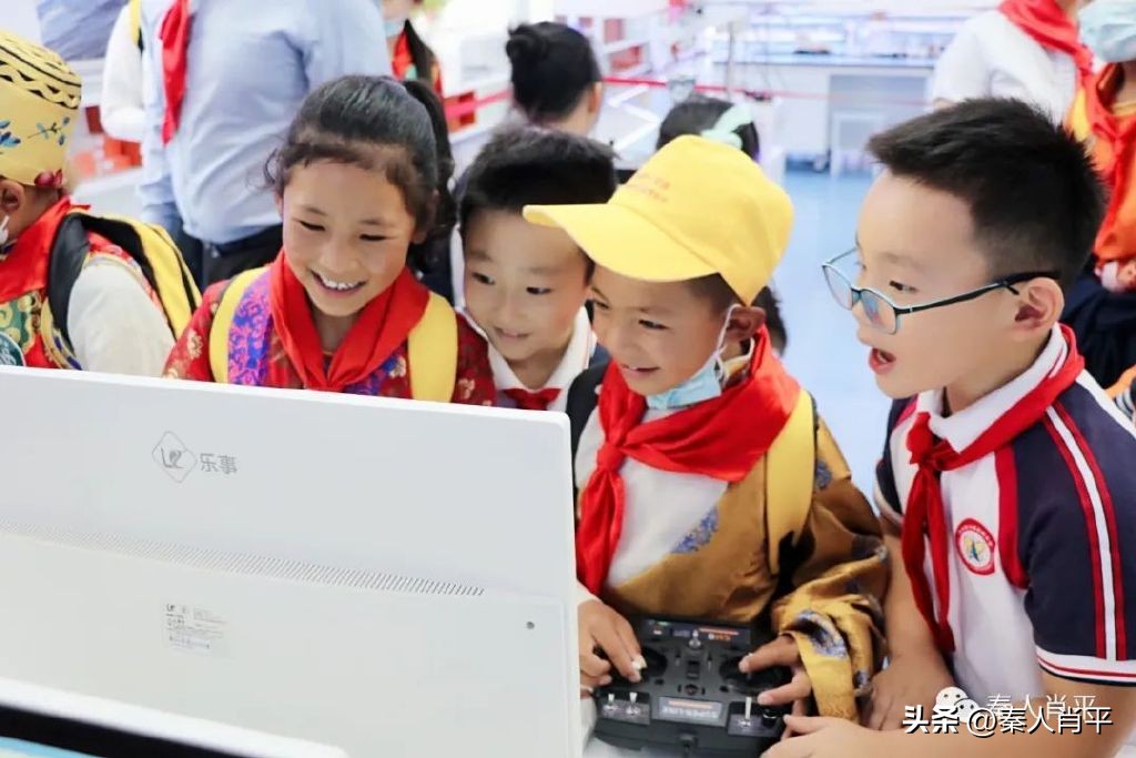 石榴籽一家亲夏令营总结会,石榴籽一家亲夏令营视频