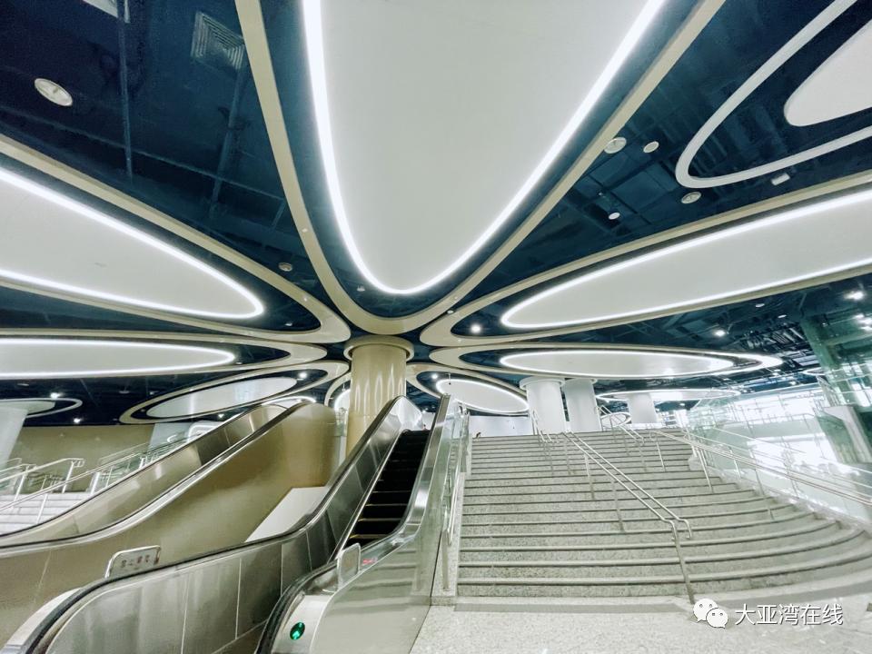 从大亚湾到深圳的轻轨线路图,从大亚湾到深圳地铁站