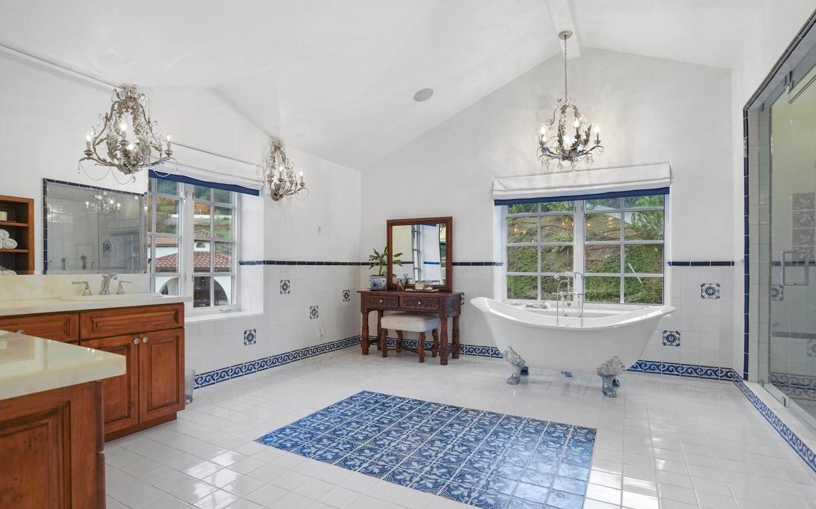 爷青回！《暮光之城》男二结婚，老婆还和自己同名同姓？