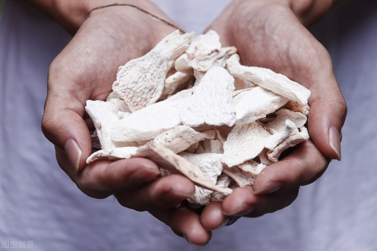 吃什么得白血病最快,女孩吃辣椒得白血病