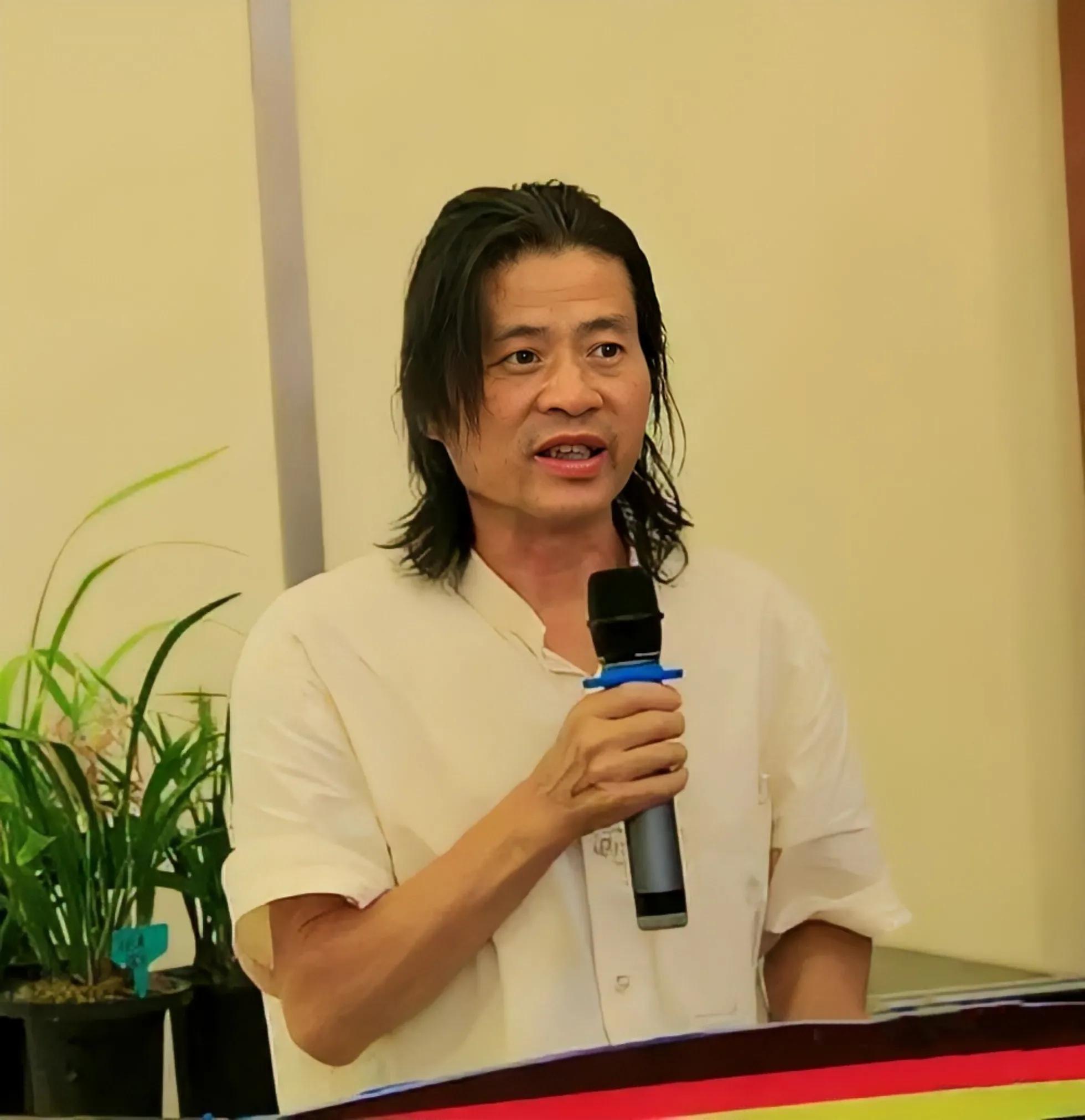 1992年贵州农民种出新品种兰花，他花1万元买下，后来怎么样了