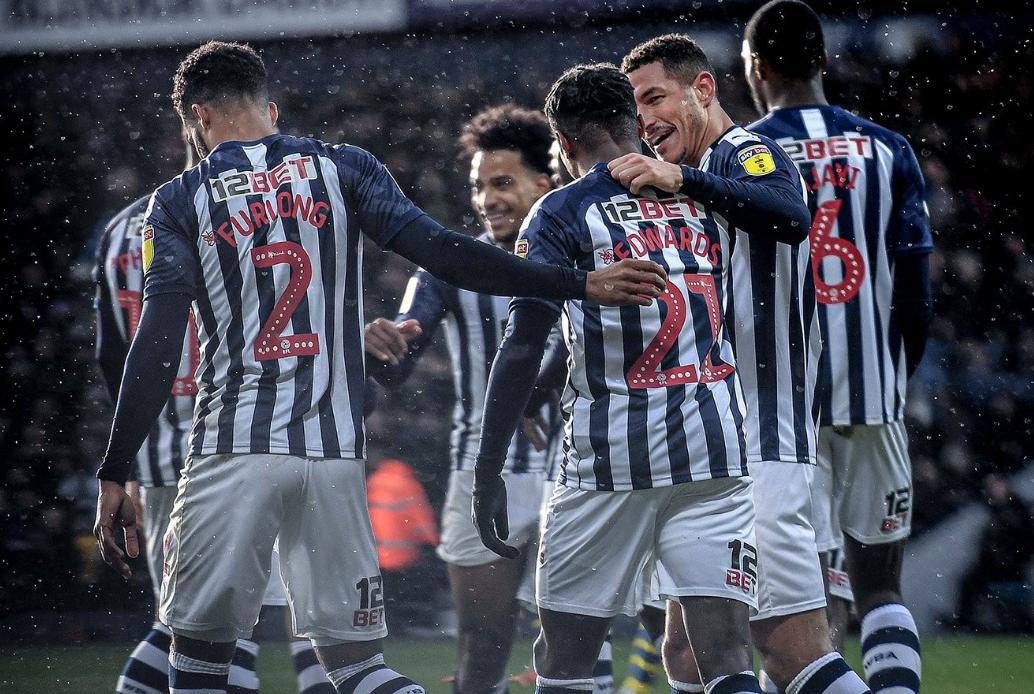 周一足球比赛单关,周一足球比分