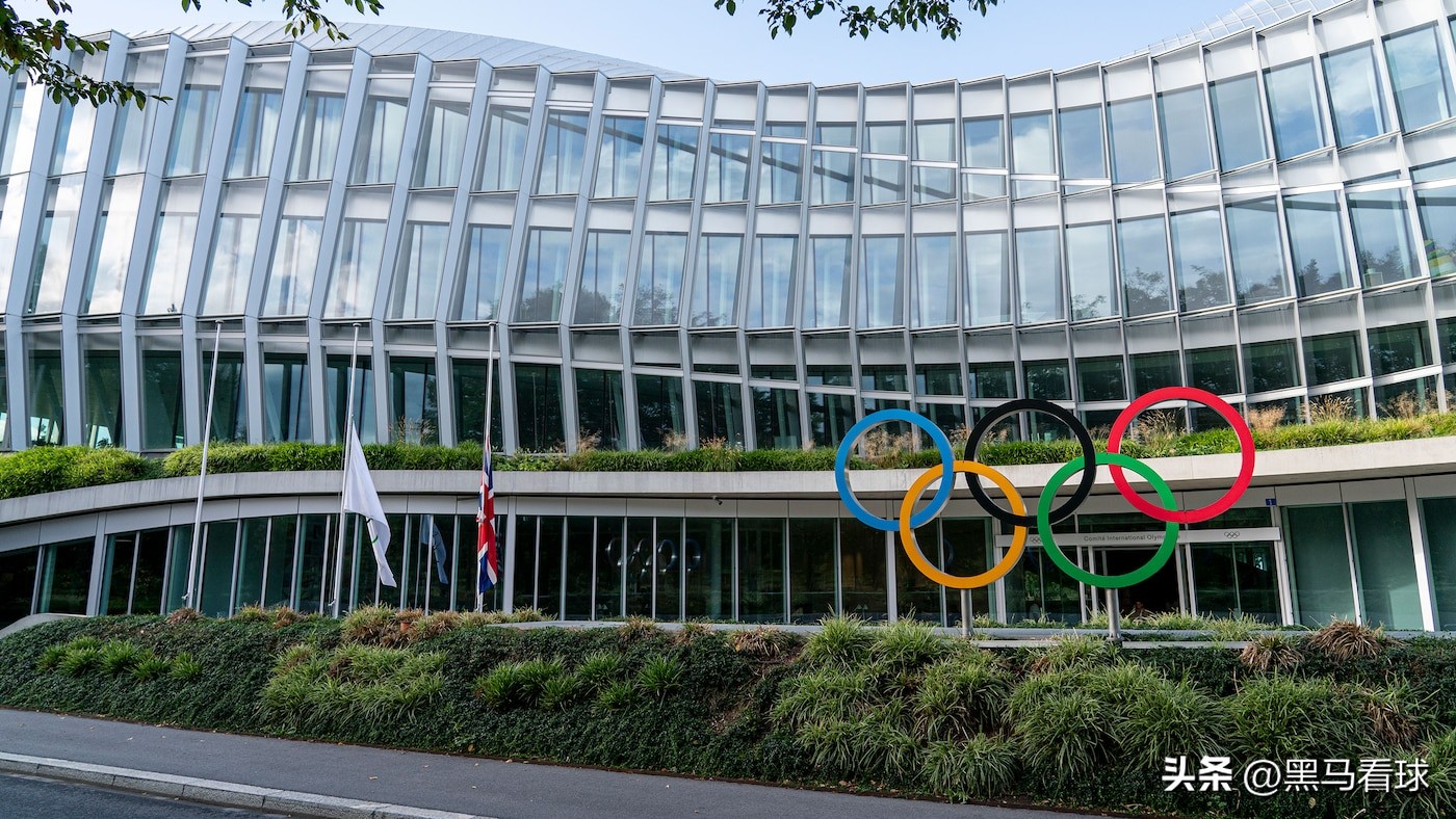 伊丽莎白女王奥运纪录无人能破巴赫主席致敬国际奥委会致哀