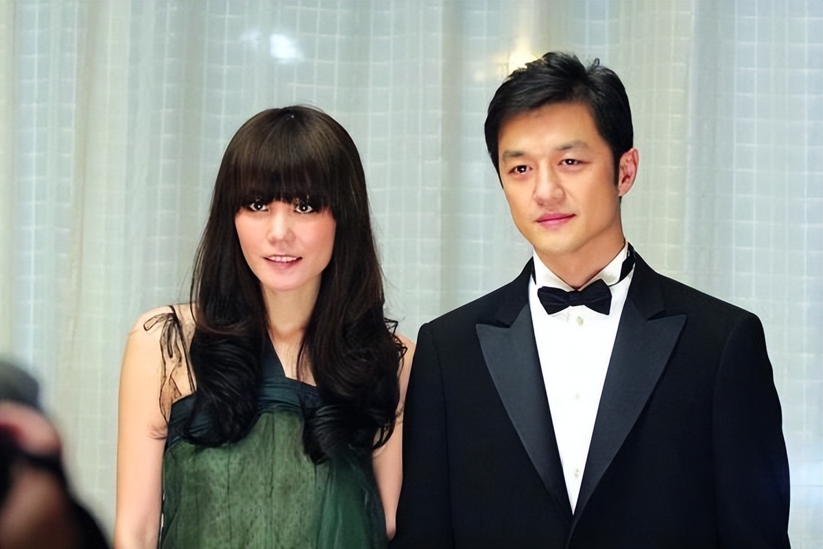 谢霆锋为什么如此喜欢王菲,谢霆锋为何喜欢王菲这么多年