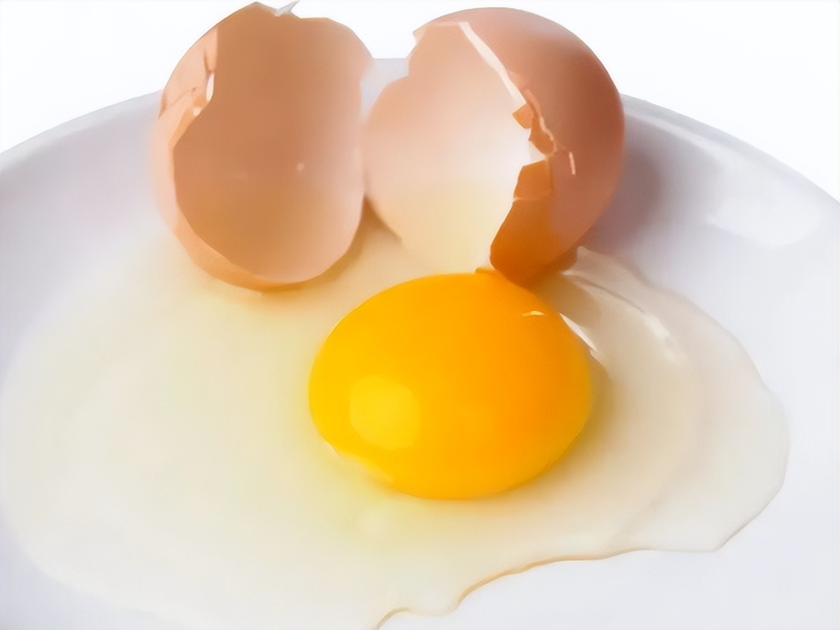 常吃水煮鸡蛋对身体是好是坏,每天一个水煮蛋是养肝还是伤肝