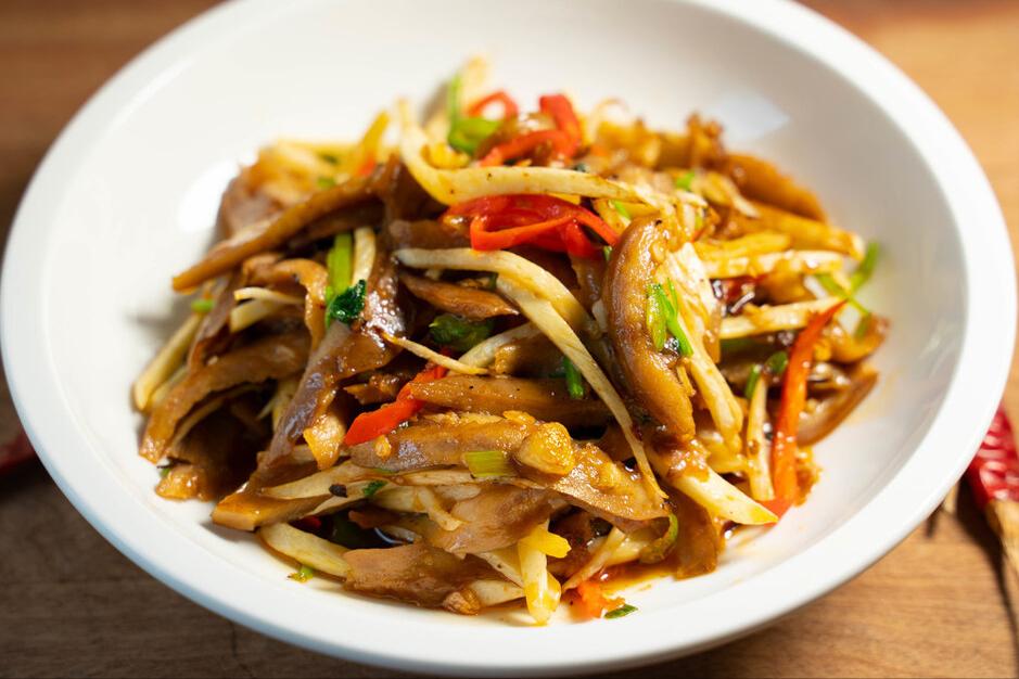 爆炒猪肚怎么才会脆,炒猪肚咬不动是什么原因