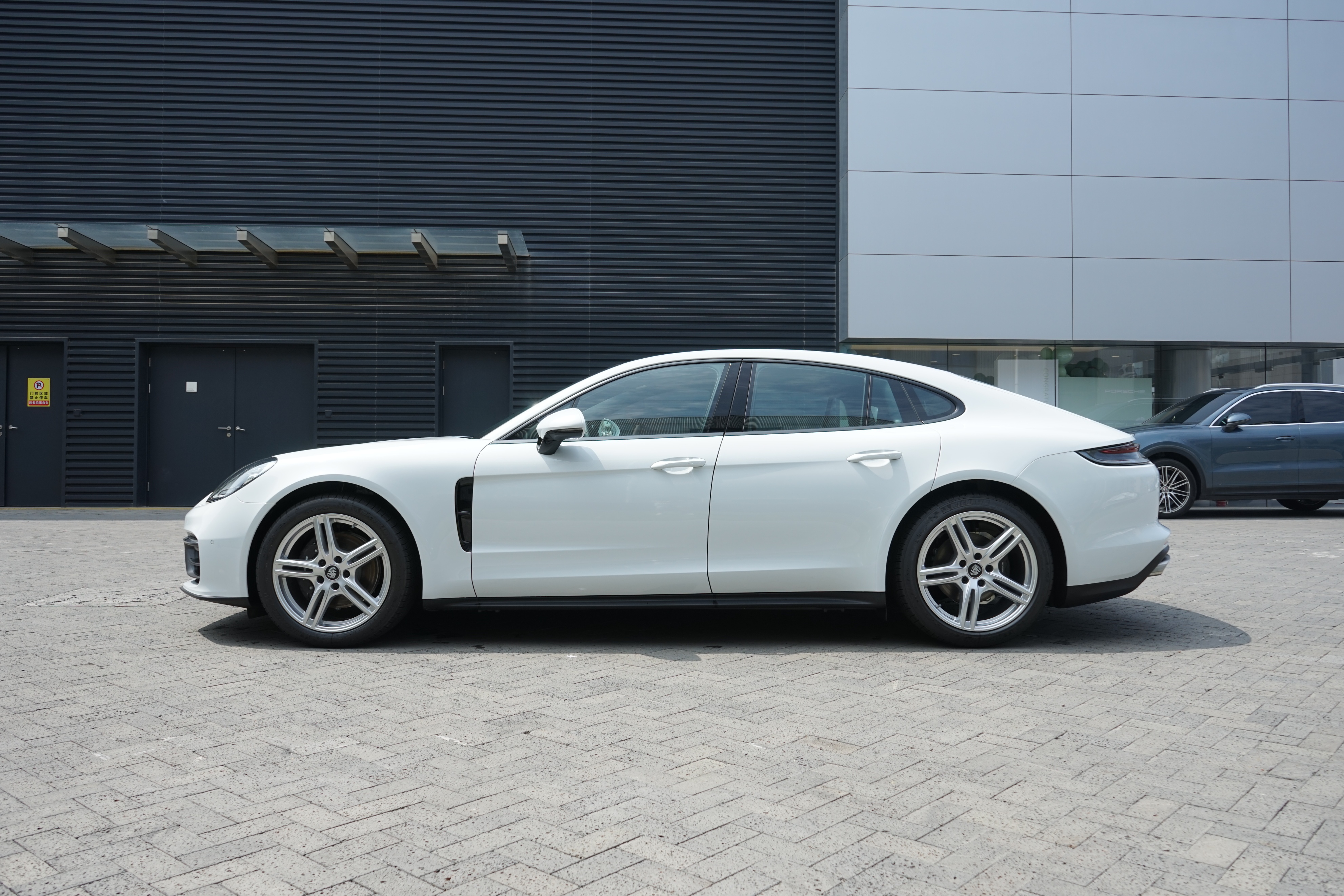 2020款panamera提车,2018panamera提车