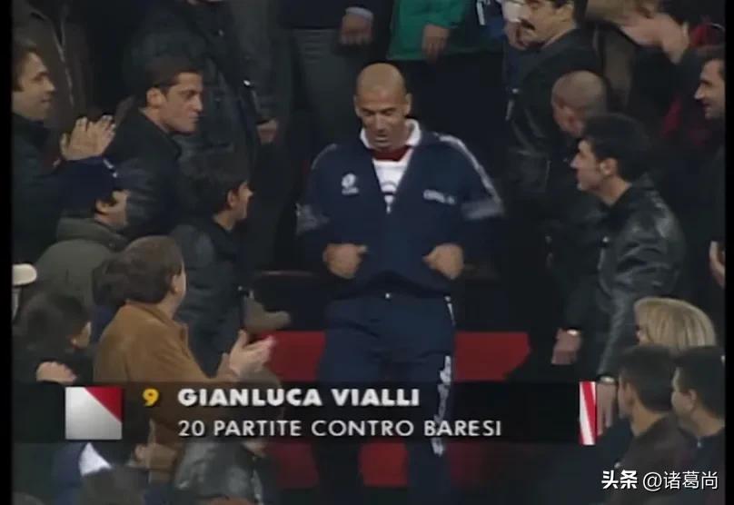 八次金球奖八次世界足球先生,五个金球奖得主