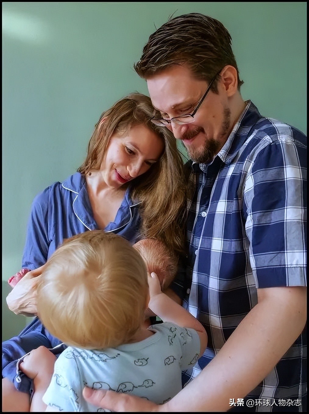 逃亡9年，入籍俄罗斯，*诺斯**登都是为了儿子？