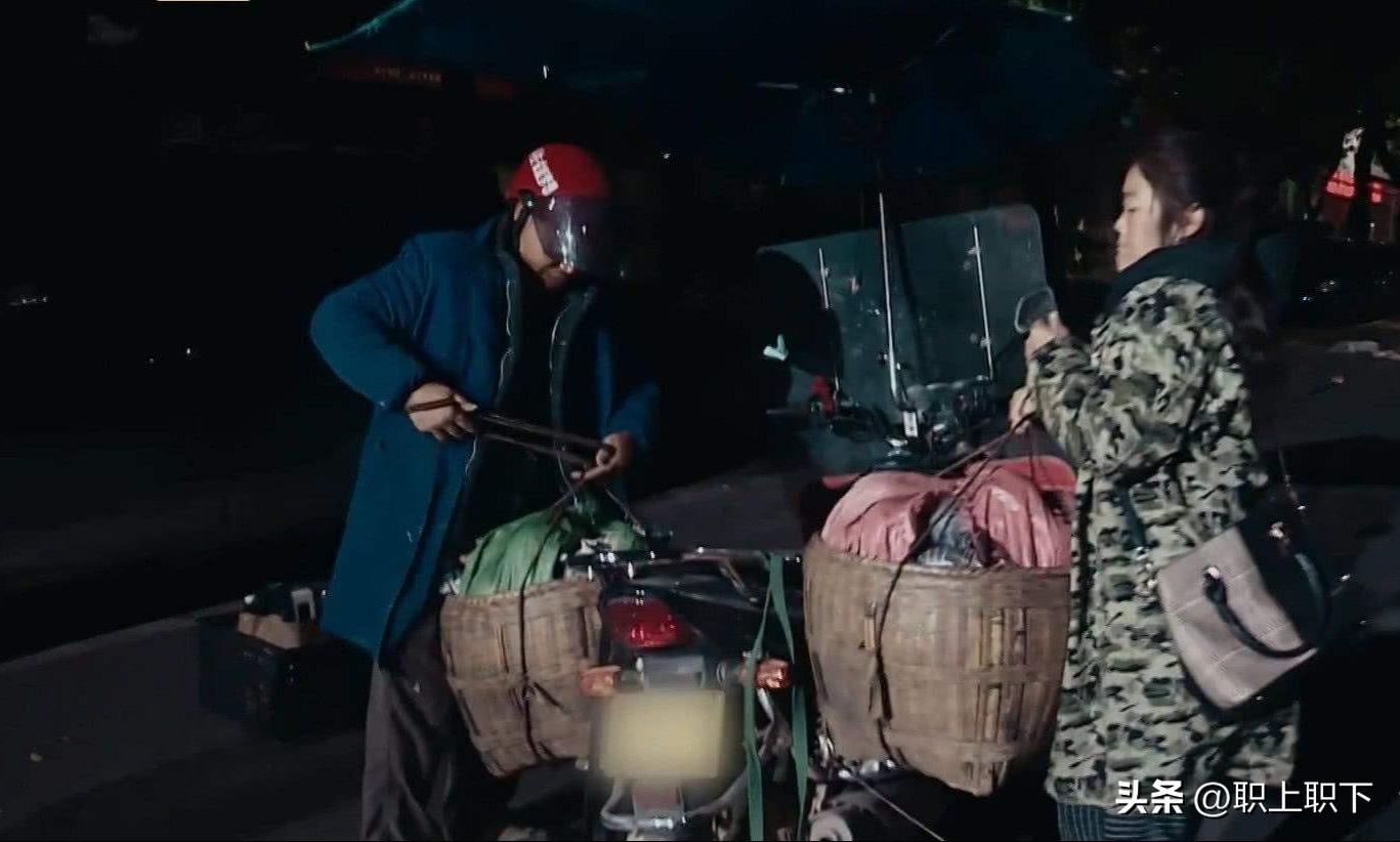 农村小伙做这个副业赚了3万块钱,农村小伙日赚千元的生意经历