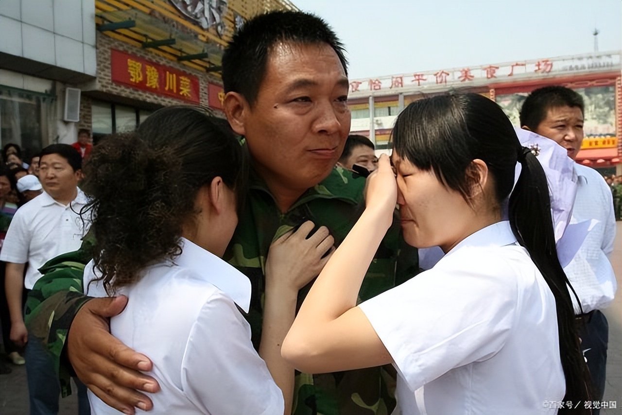 胖东来加班一次罚5000,95%的钱分给员工