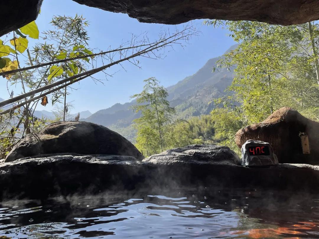 国内真正的天然温泉大全,国内真正的天然温泉排名