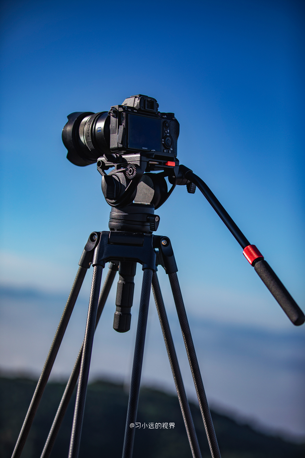 千元以内单反国产三脚架,阿维拉三脚架质量如何