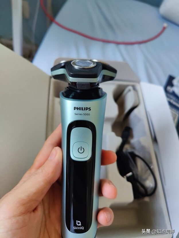 飞利浦剃须刀s8050优缺点,飞利浦剃须刀哪一款性价比高好用