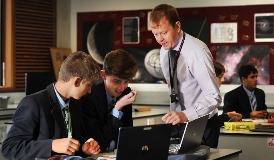 牛津中学,牛津中学美国