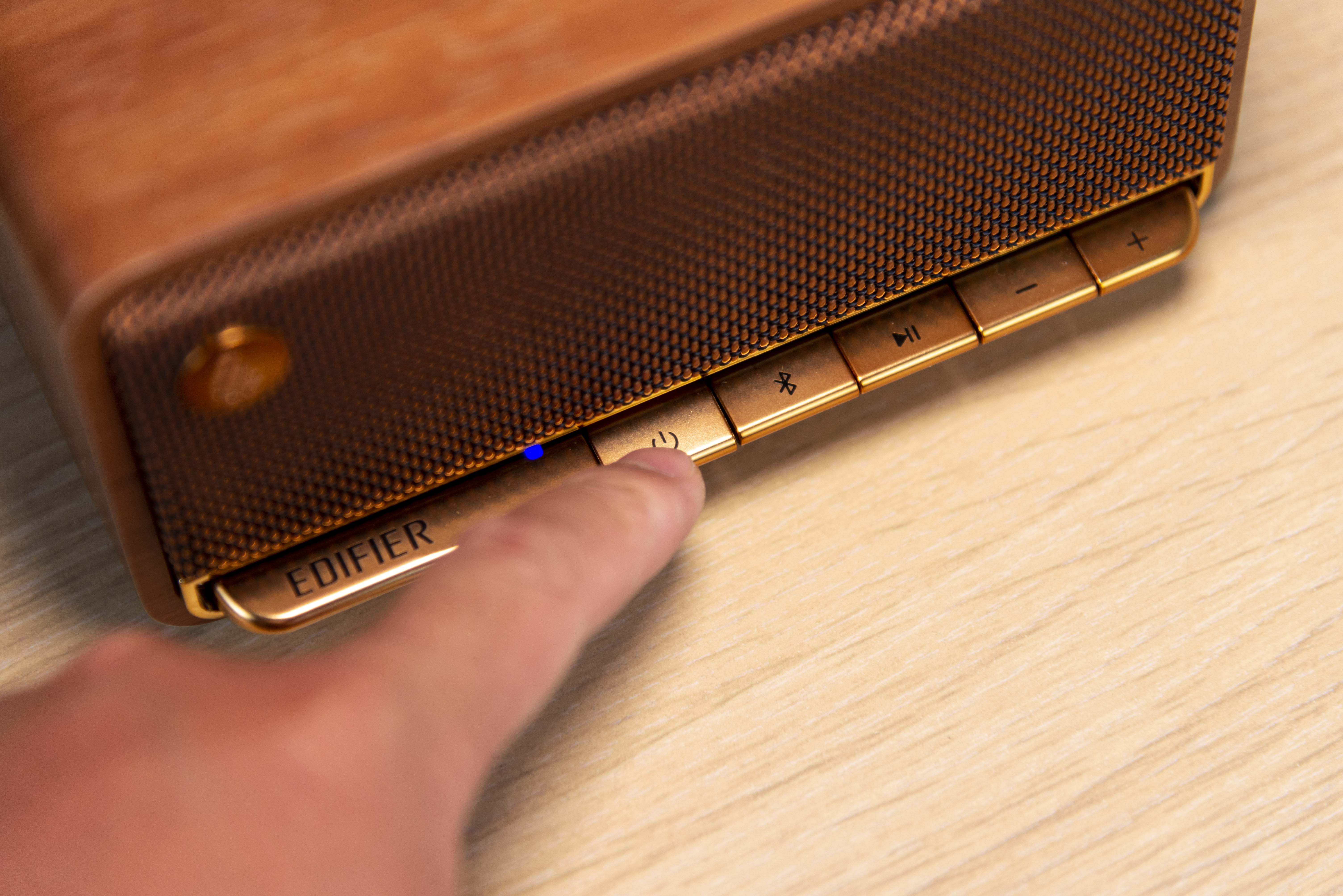 漫步者最好的一款小音箱,漫步者复古蓝牙音箱